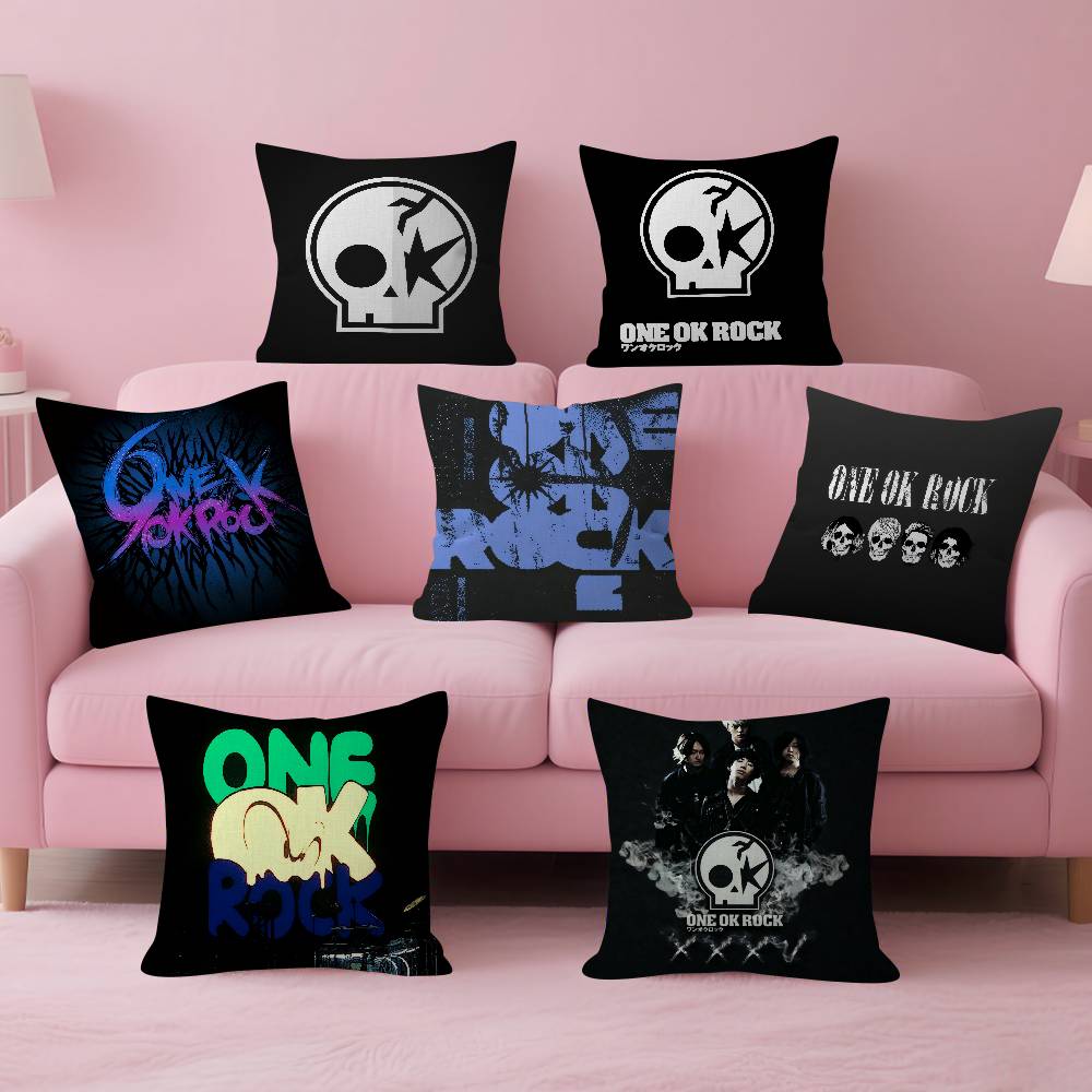 Home Textiles Logo - ONE OK ROCK logo Kussensloop Design