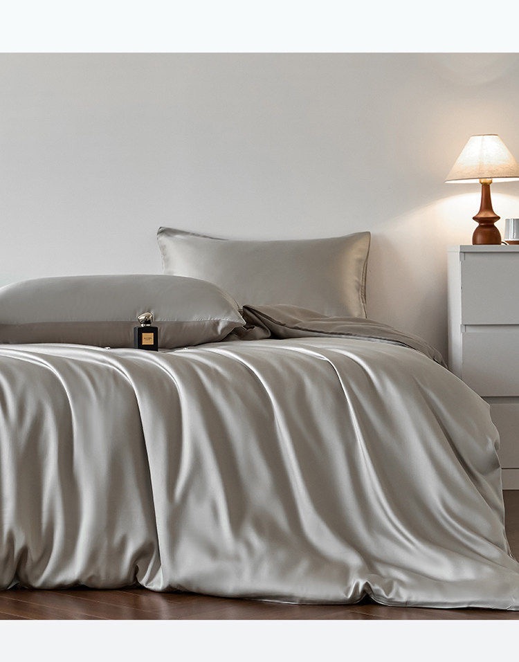 Silk Sheet Set - Luxe IJs Zijde Beddengoedset 4-delig voor