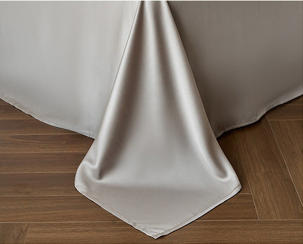 Luxe IJs Zijde Beddengoedset 4 - Silk Sheet Set recensie en prijs